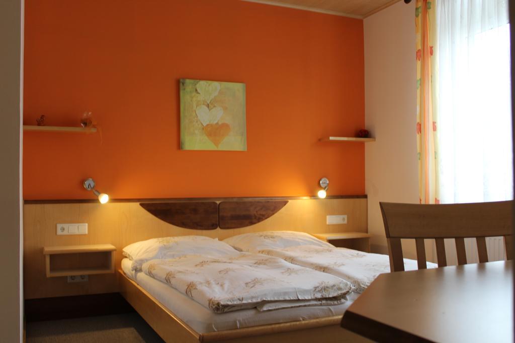 Gaestehaus Karassowitsch Rust Oda fotoğraf
